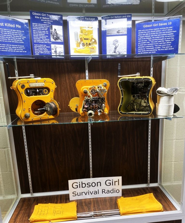 Gibson Girl Survival Radio