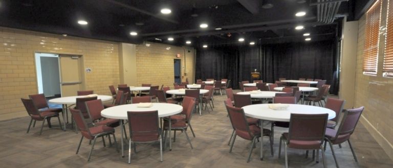 120 Guests at comfortable round tables. (Block Pavilion)